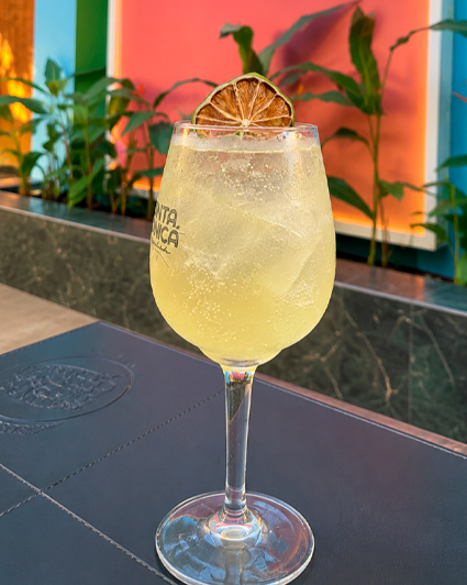 Limoncello Spritz